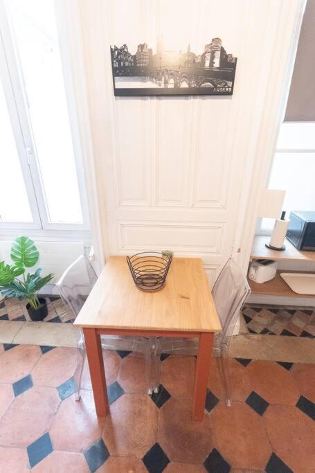 Apartamento Immeuble L'Aristocrate - L'Authentique - Bd Carnot Angers Exterior foto